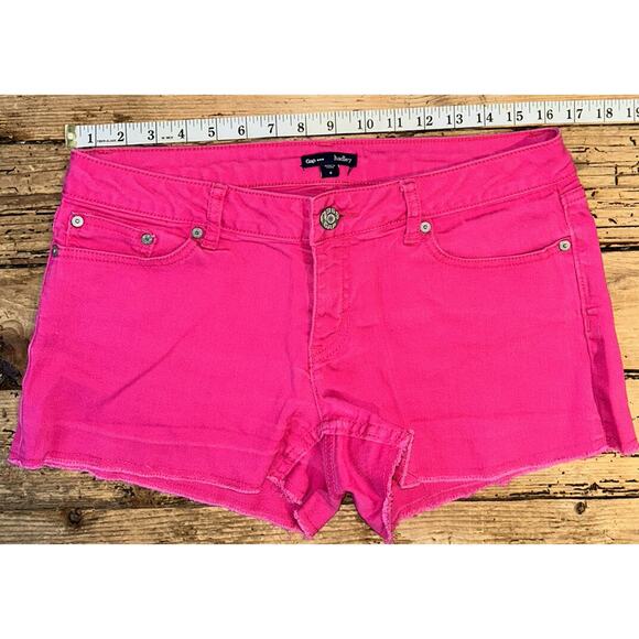 Gap Women Size 6 Pink Hadley Denim Shorts - Picture 4 of 5